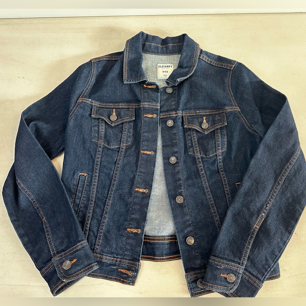 Size Medium Denim Dark Wash Jacket